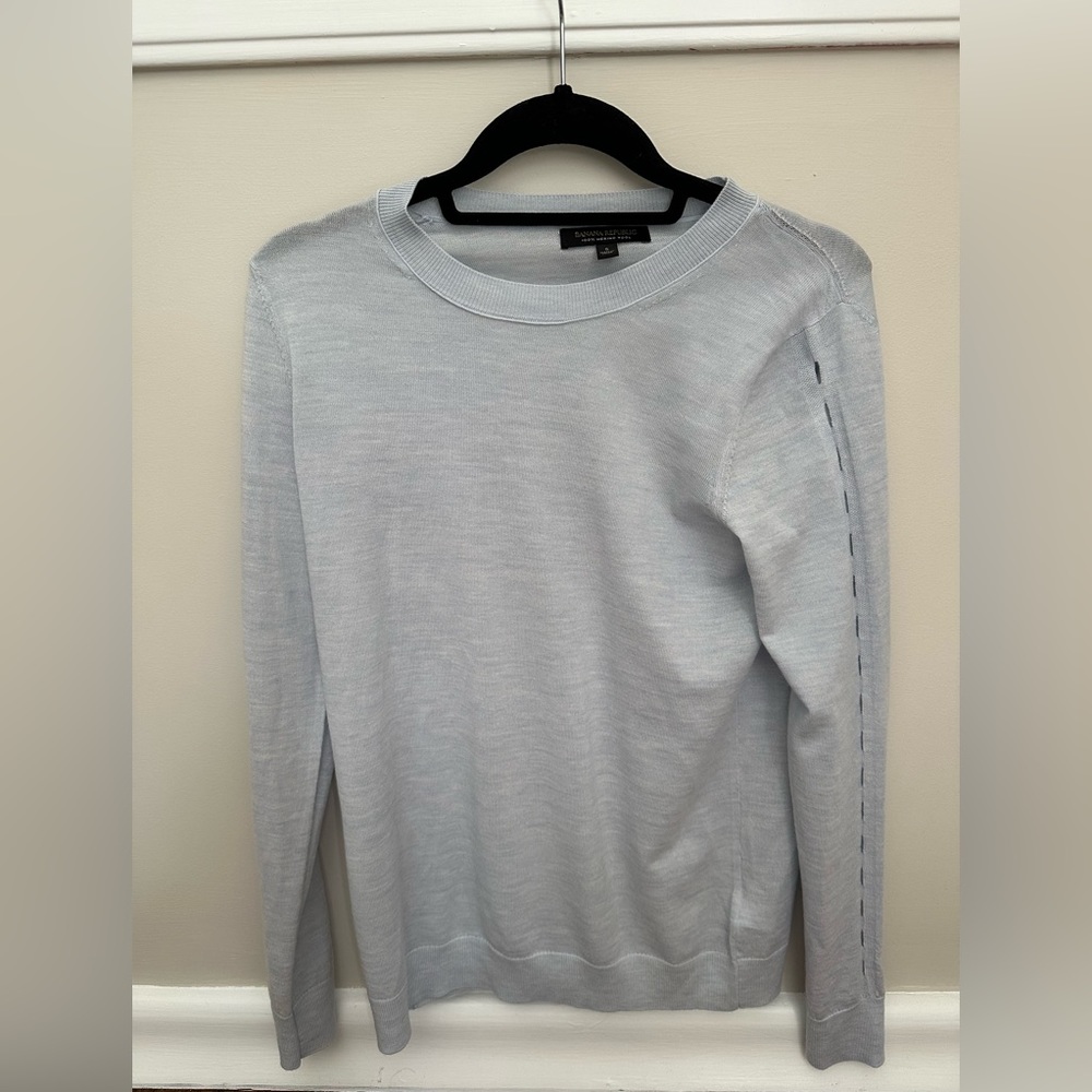 Banana Republic 100% Merino Wool Sweater